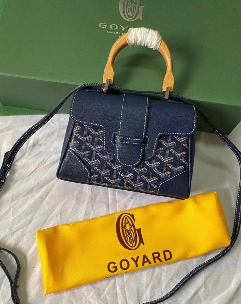 Shop GOYARD Saïgon Structuré Mini Bag (SAIGOBMINTY01CL03P,  SAIGOBMINTY01CL01P) by asyouare