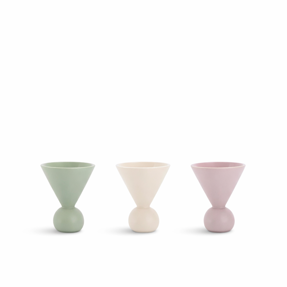 كوب قهوة مخروطي بقاعدة دائرية - الوان متعددة  | 100 مل