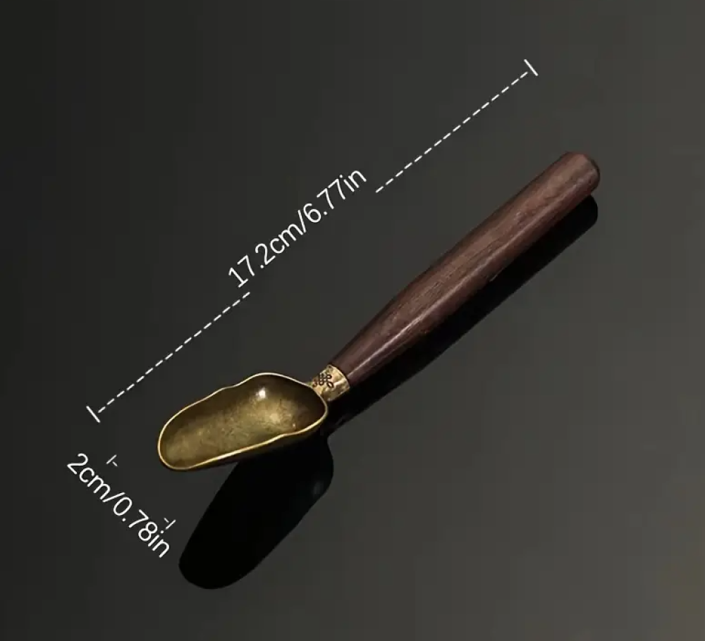 ملعقة بن خشبية - تصميم كلاسيك | Spoon Wood