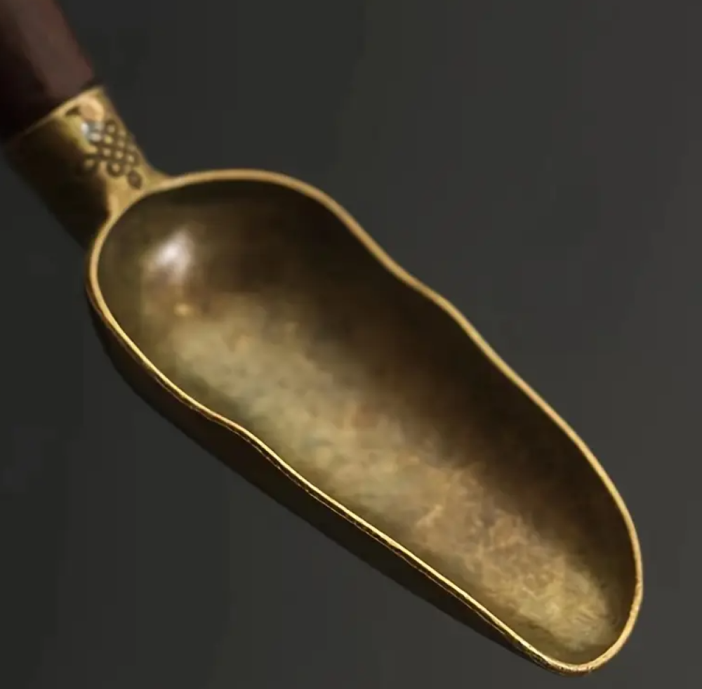 ملعقة بن خشبية - تصميم كلاسيك | Spoon Wood