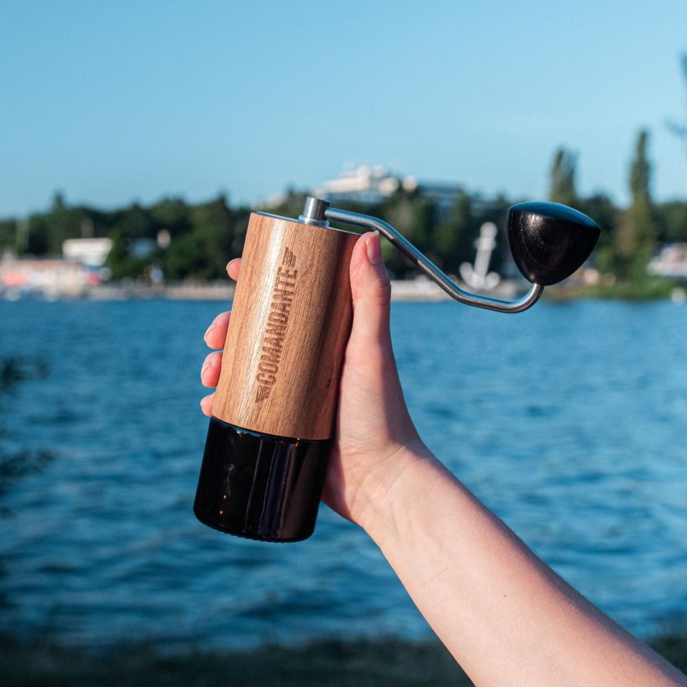 طاحونة كوماندانتي خشب الجوز - اصدار Comandante Virginia Walnut | MK4