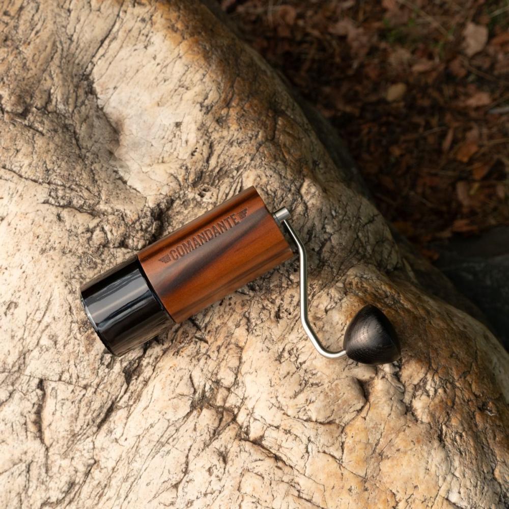 طاحونة كوماندانتي العنبر السائل - اصدار Comandante Liquid Amber | MK4