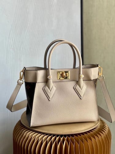 لوي فيتون 25 سم