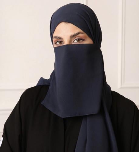 لثمة ملونة بدون طرحة