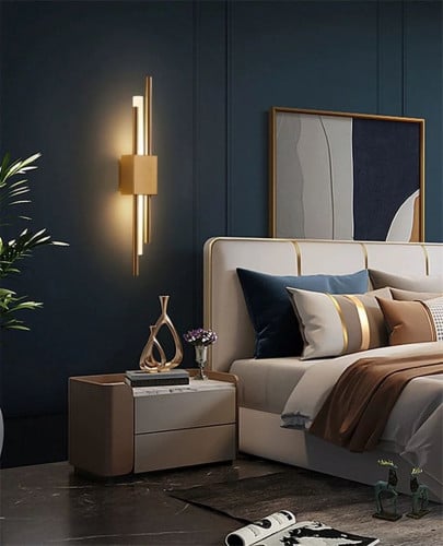 جداري داخلي ذهبي مربع ذهبي