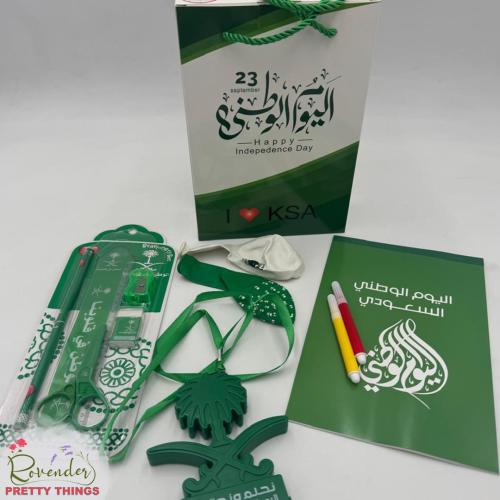 توزيعات الأطفال- 14 علبة بالمحتويات