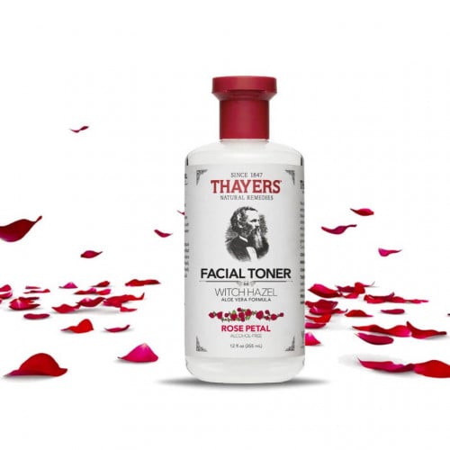 تونر بتلات الورد بالورد والصبار