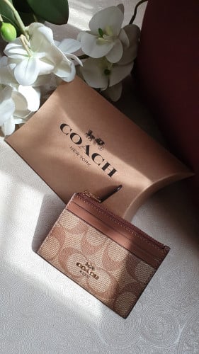 محفظة صغيرة كوتش بسحاب