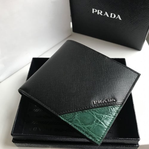 محفظة برادا