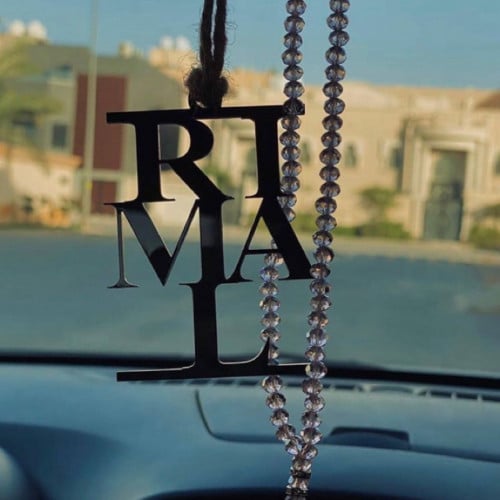 علاقة سيارة من الاكليرك