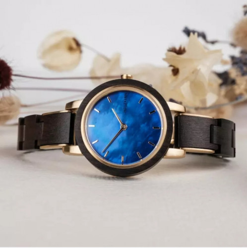 ساعة هولزكرن فيفين نسائية