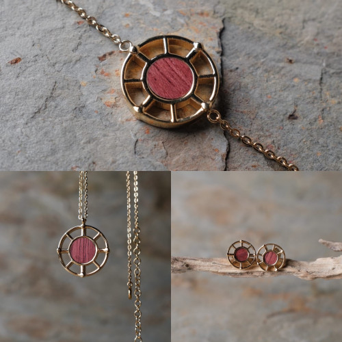 طقم اموليت خشب بنفسجي/ذهبي حلق سلسلة اسورة