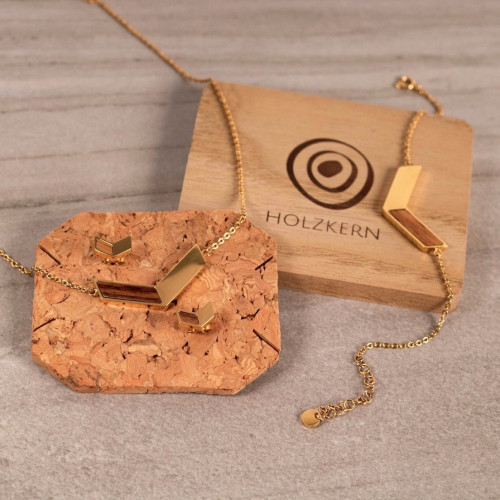 طقم اليفيشن زيبرا/ ذهبي حلق سلسلة اسورة