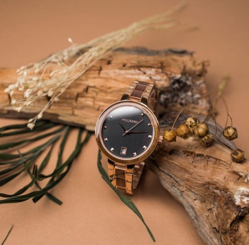 ساعة هولزكرن شاركي نسائية