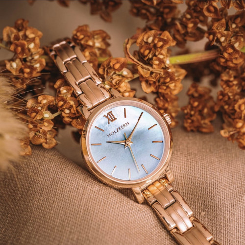 ساعة هولزكرن ايوس نسائية