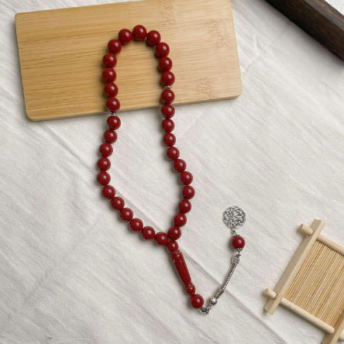 مسبحة عقيق غامق