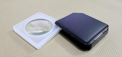 مكبرة قابلة للطي حجم صغير