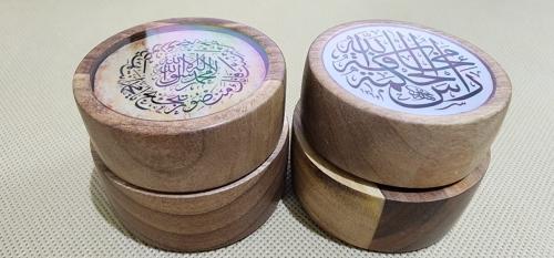 محبرة خشبية