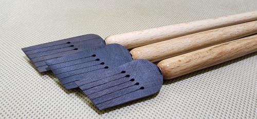 الطومار الأبنوس