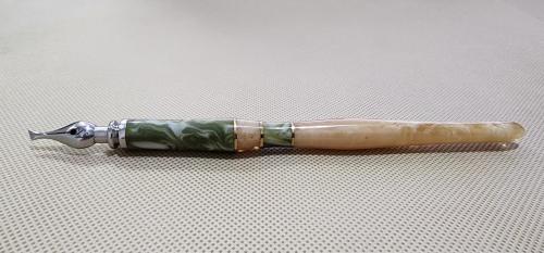 قلم الآغا ( كروم - ملون - 4 ملم)