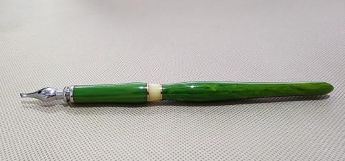 قلم الآغا (كروم - ملون - 3.5 ملم)