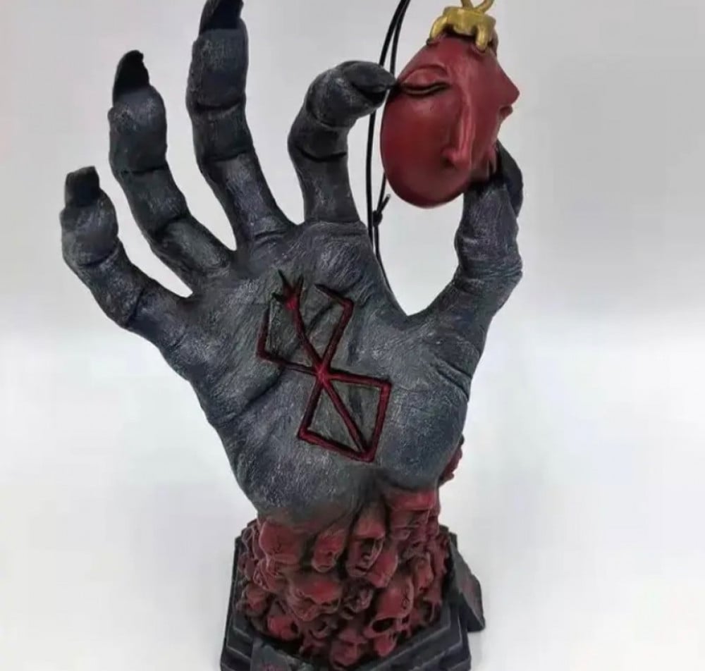 مجسم بيرزيرك- berserk