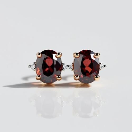 حلق ذهب عيار ١٨ ١.٢ جرام حجر جارنت طبيعي ٢ قيراط