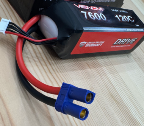 2 بطاريات Venom 7600mah 4S 14.8v 120C Lipo Battery - EC5 Plug