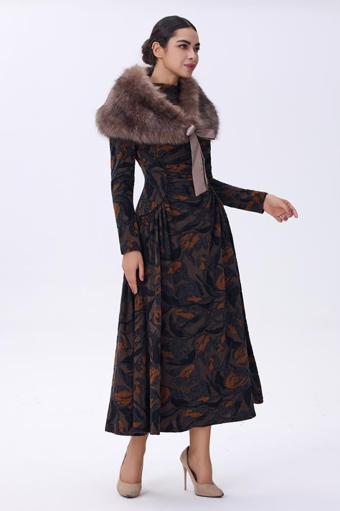 شال بني بفرو ناعم وربطة ساتان