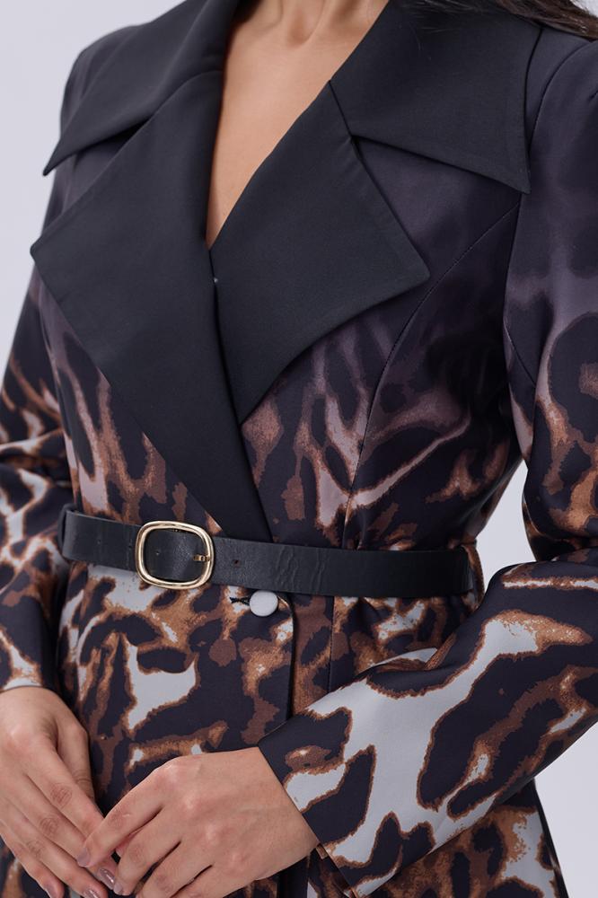 فستان بطبعة النمر مع حزام