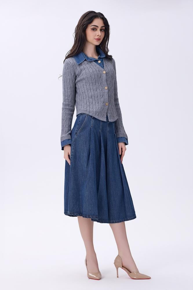 بلوزة رمادي صوفية بأكمام وياقه جينز