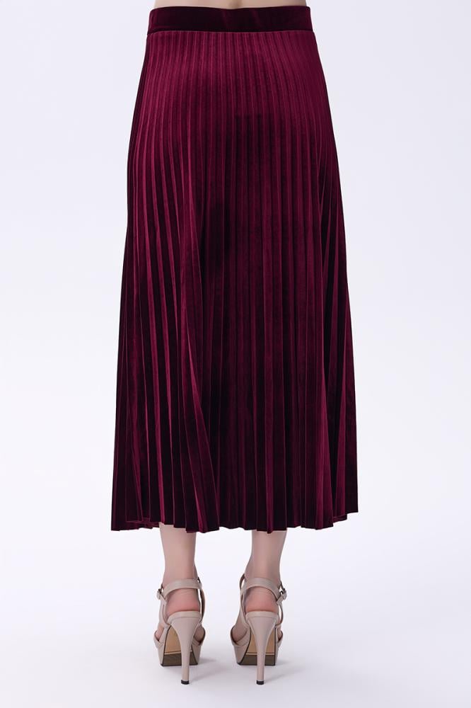 تنورة مخمل بليسيه بلون عنابي