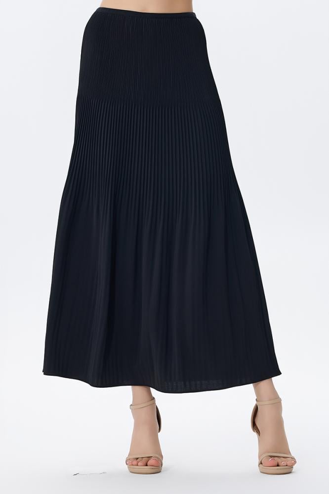 تنورة سوداء بليسيه طويلة بستايل كلاسيكي