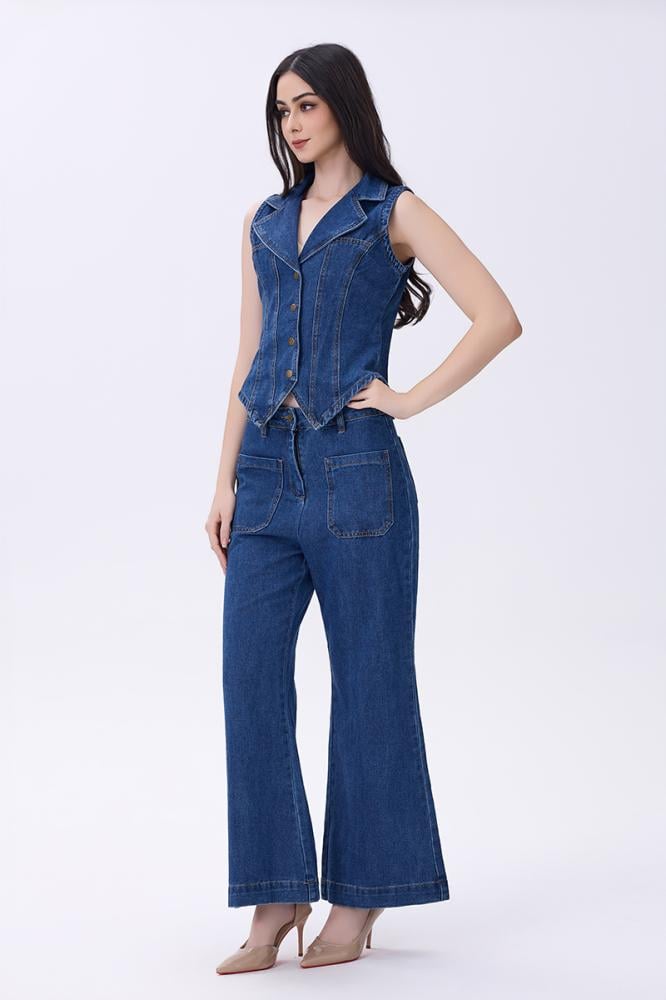 توب دنيم بدون أكمام بأزرار معدنية