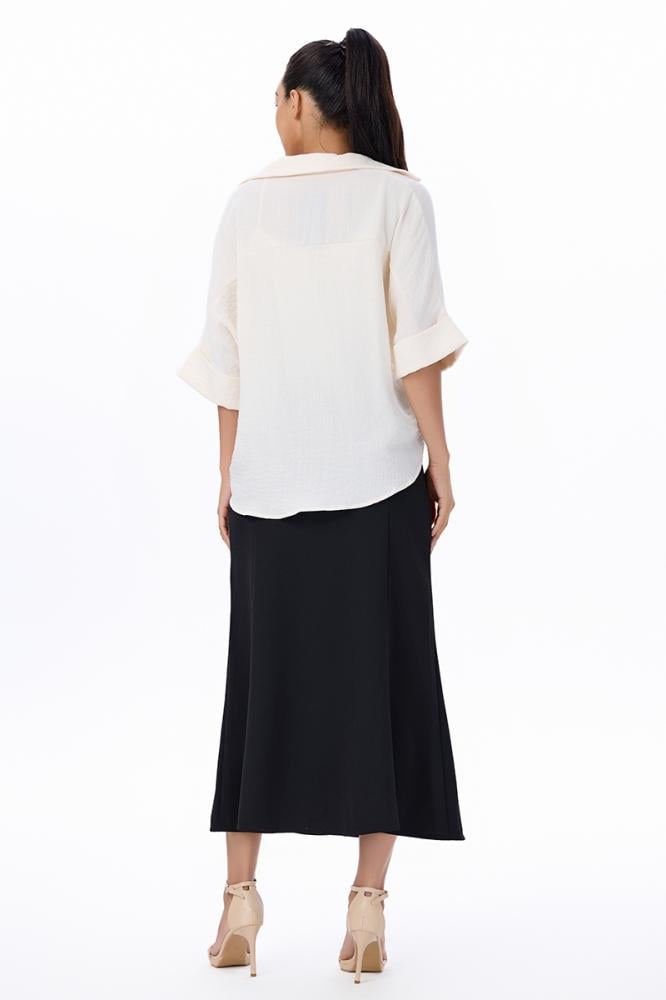 بلوزة كتان أوف وايت بأكمام واسعة