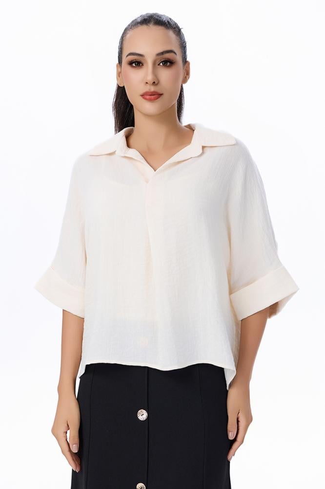 بلوزة كتان أوف وايت بأكمام واسعة