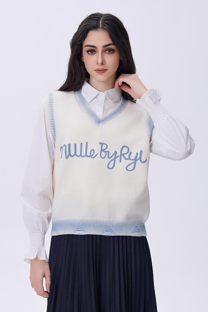 بلوزة شتوية بأكمام طبقتين