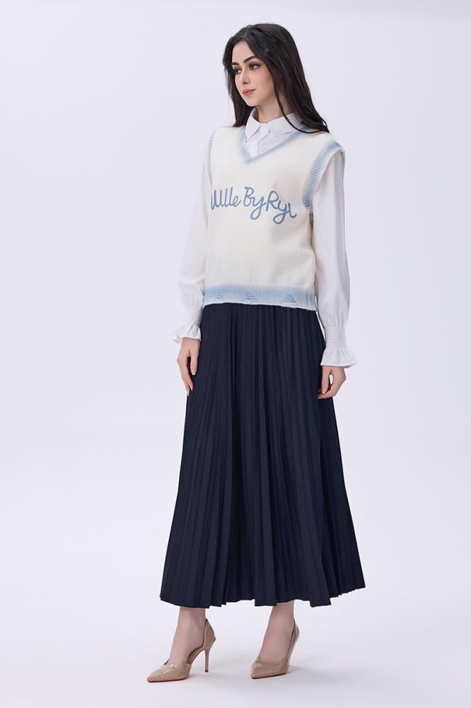 بلوزة شتوية بأكمام طبقتين