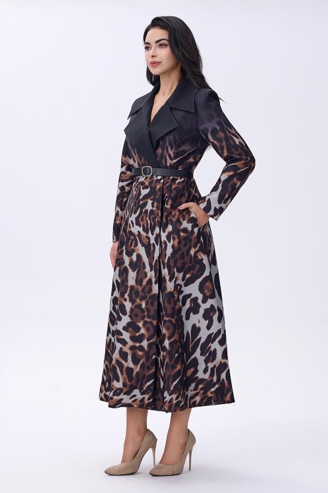 فستان بطبعة النمر مع حزام