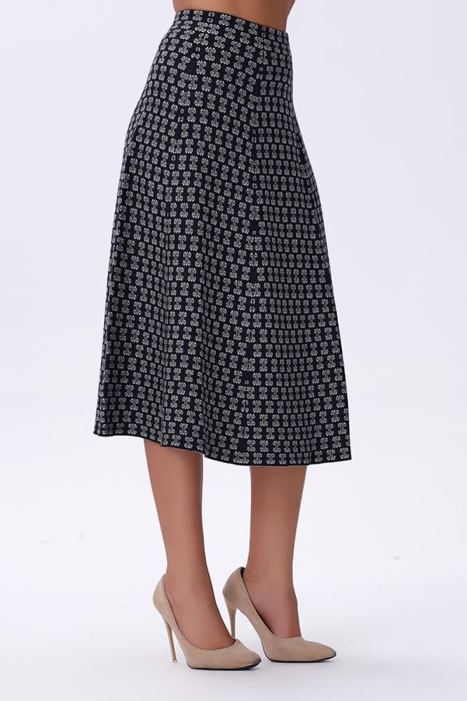 تنورة مطبوعة