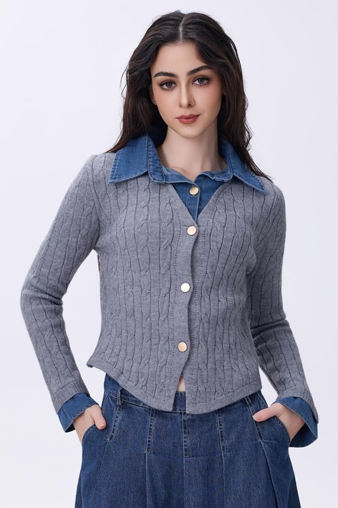 بلوزة رمادي صوفية بأكمام وياقه جينز