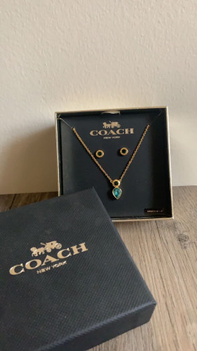 طقم coach