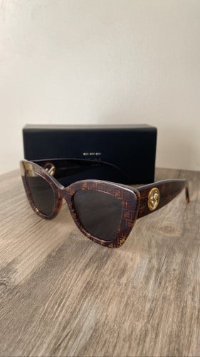 نظارة fendi