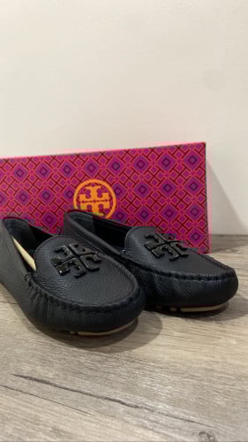 جزمة Tory Burch