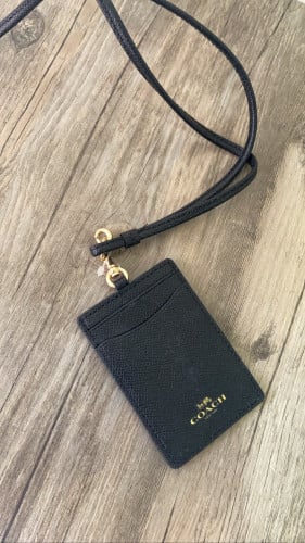 حامل بطاقة coach
