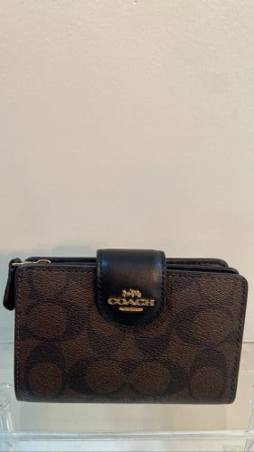 محفظة coach
