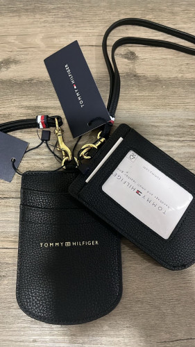 حامل بطاقة tommy