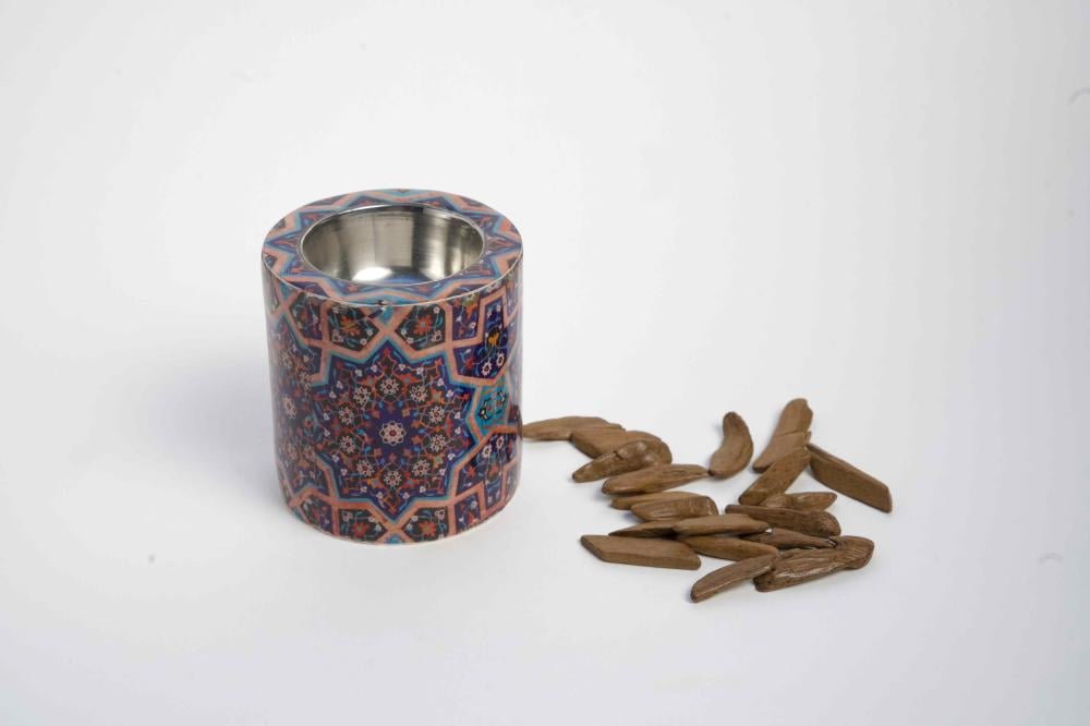 مبخرة ملونة