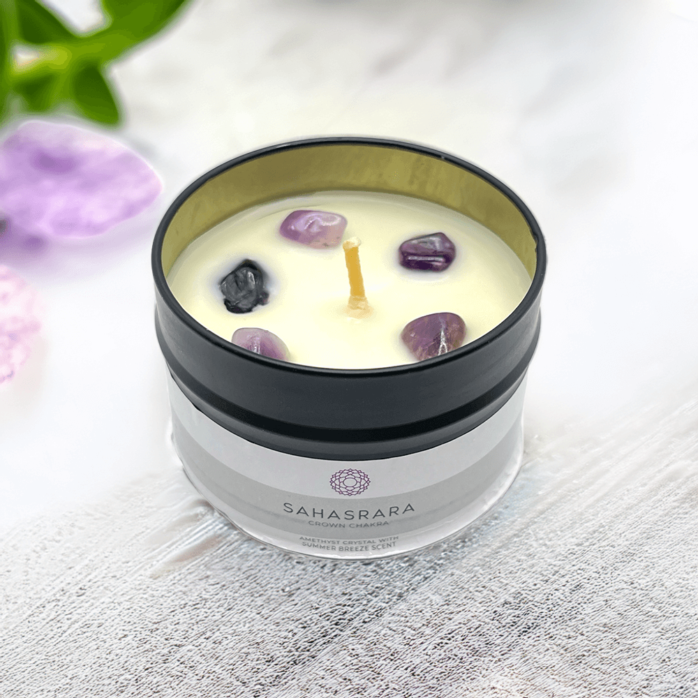 شمعة بحجر الأماتيست لتعزيز الطاقة و لتنشيط شاكرا التاج