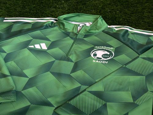سويتر المنتخب السعودي 2025/2024